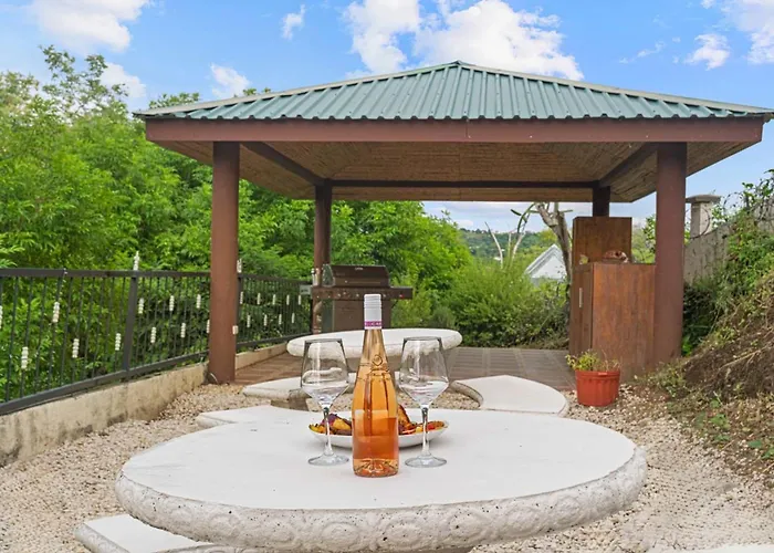 Ayana Eventlocation 5min From Coco